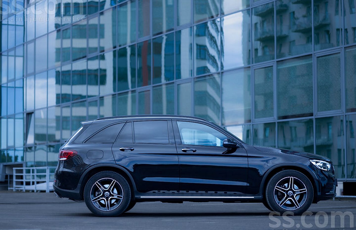 Mercedes-Benz GLC 200 — foto 4