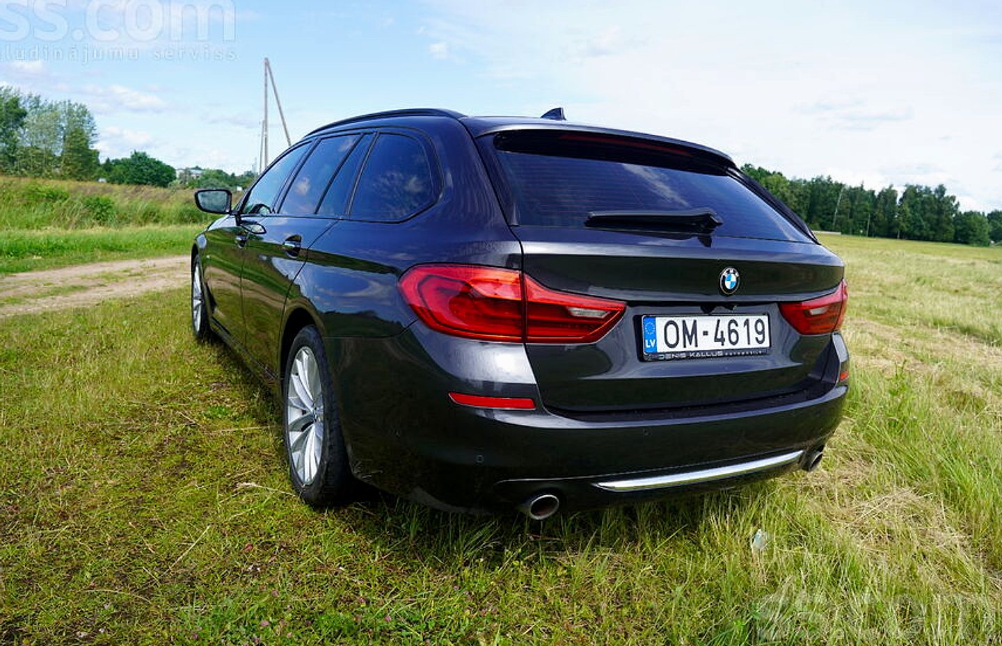 BMW 530 — foto 6