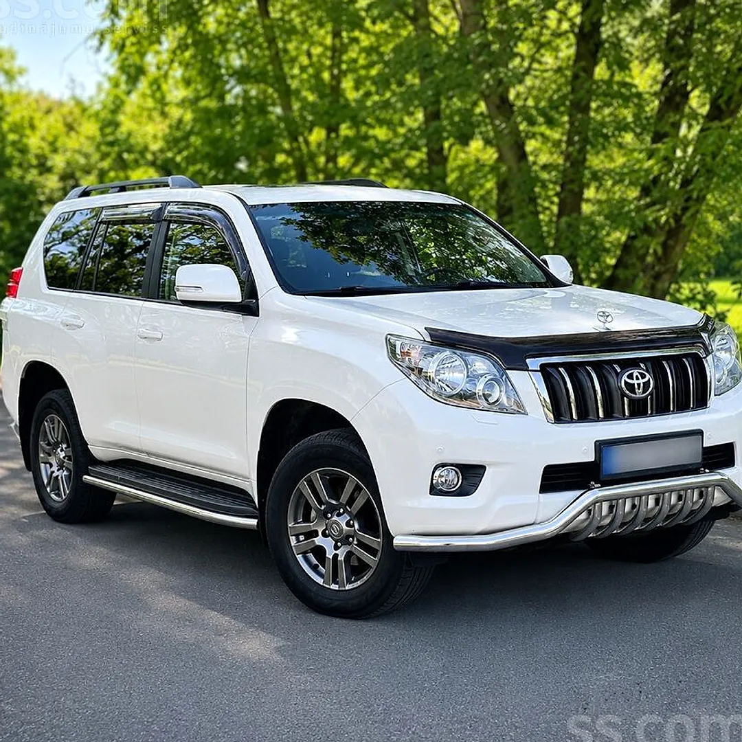 Toyota Land Cruiser, 2012. gads