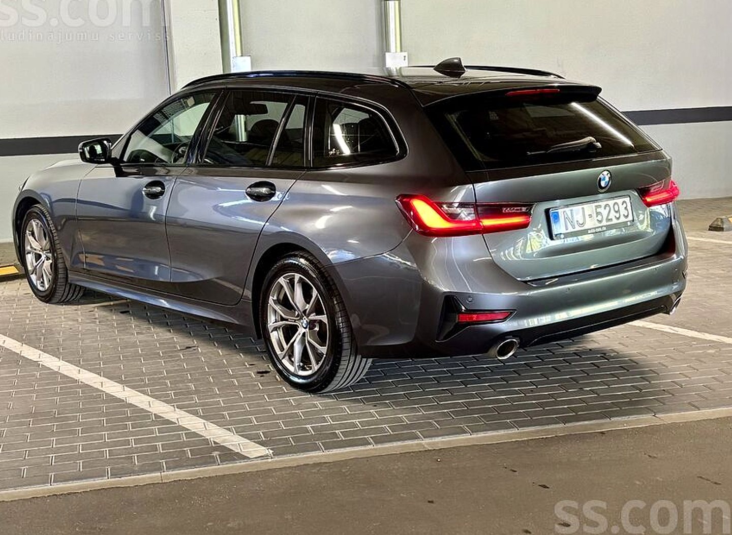 BMW 320 — foto 4