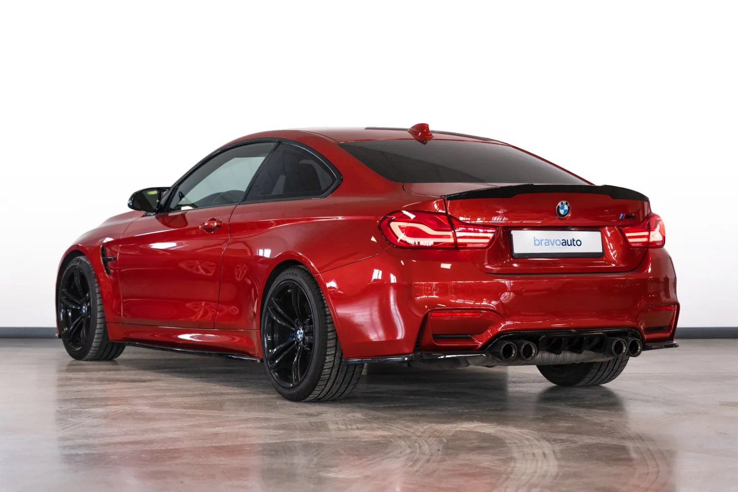 BMW M4 — foto 5