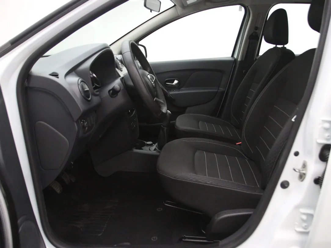 DACIA Sandero — foto 5
