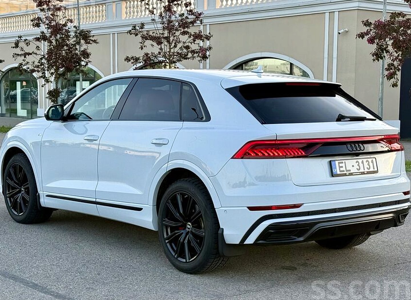 Audi Q8 — foto 4