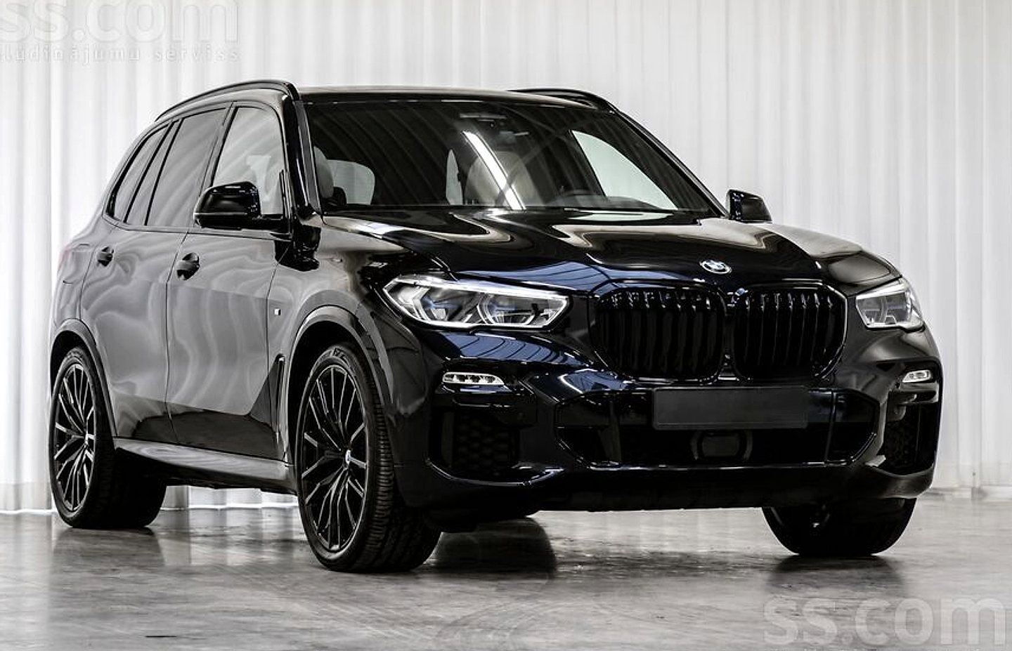 BMW X5 — foto 2
