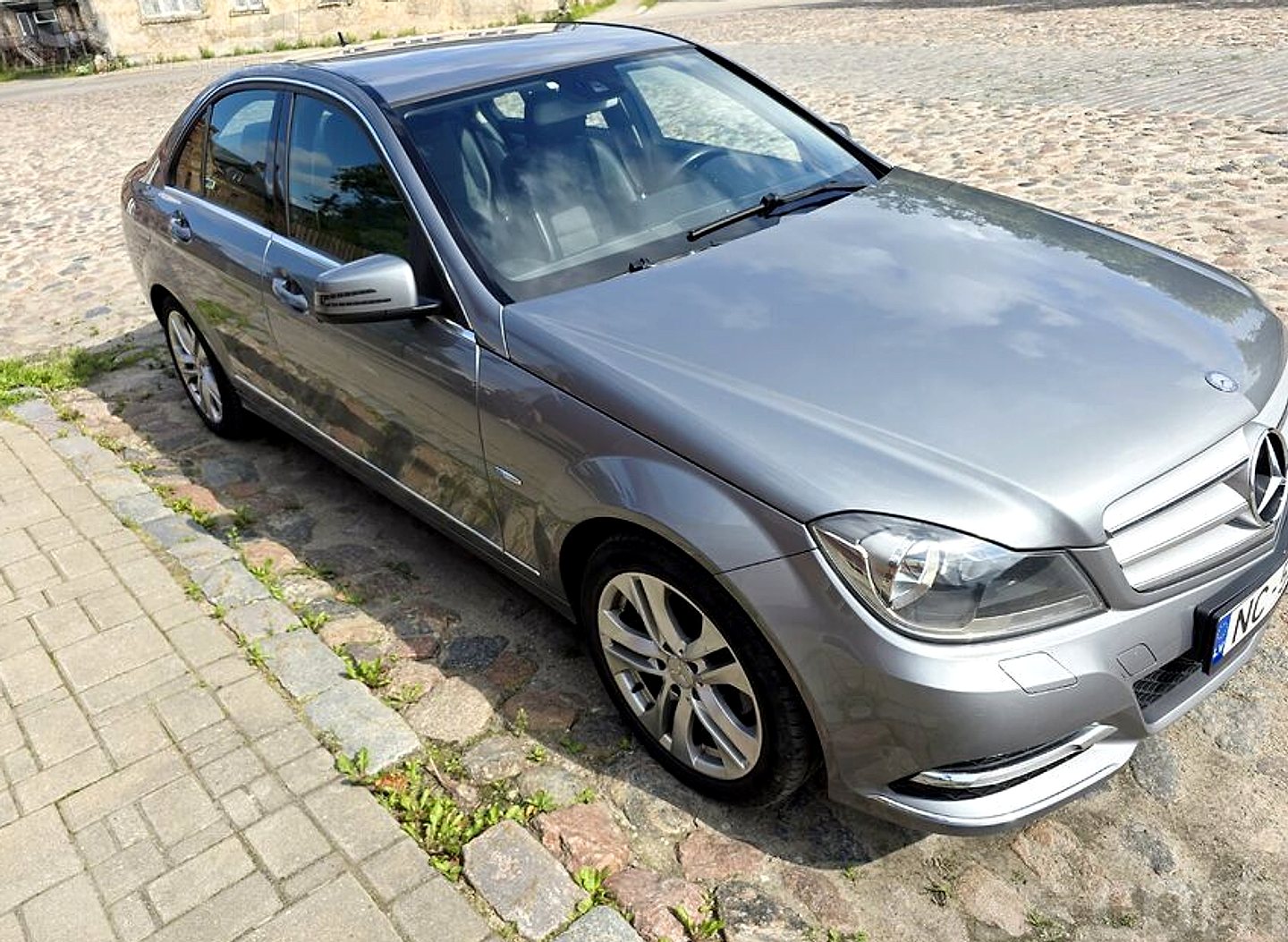 Mercedes-Benz C220 — foto 5