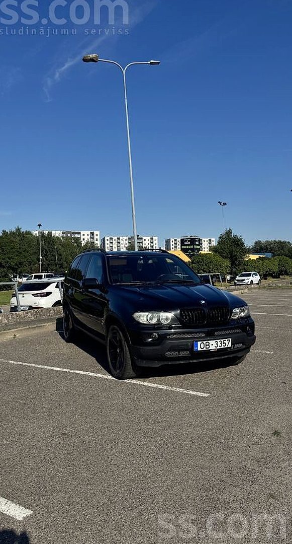 BMW X5 — foto 5