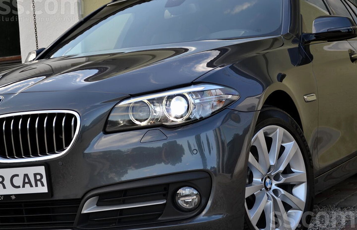 BMW 520 — foto 5