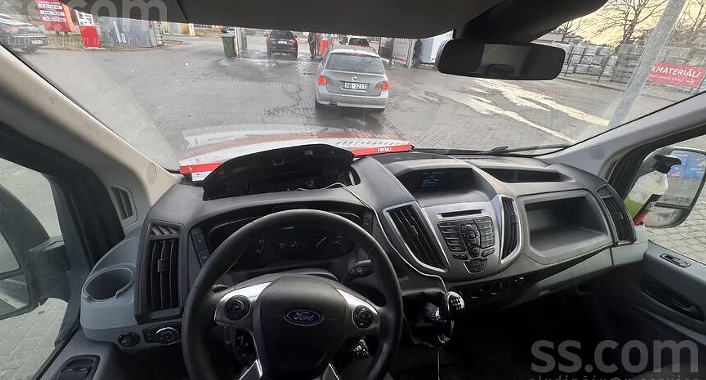 Ford Transit, 2015. gads
