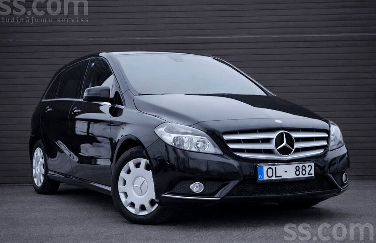 Mercedes-Benz B180 — foto 2