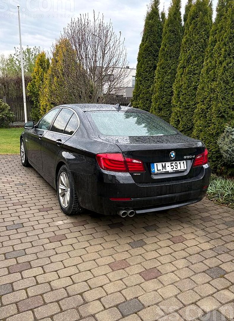 BMW 530 — foto 3