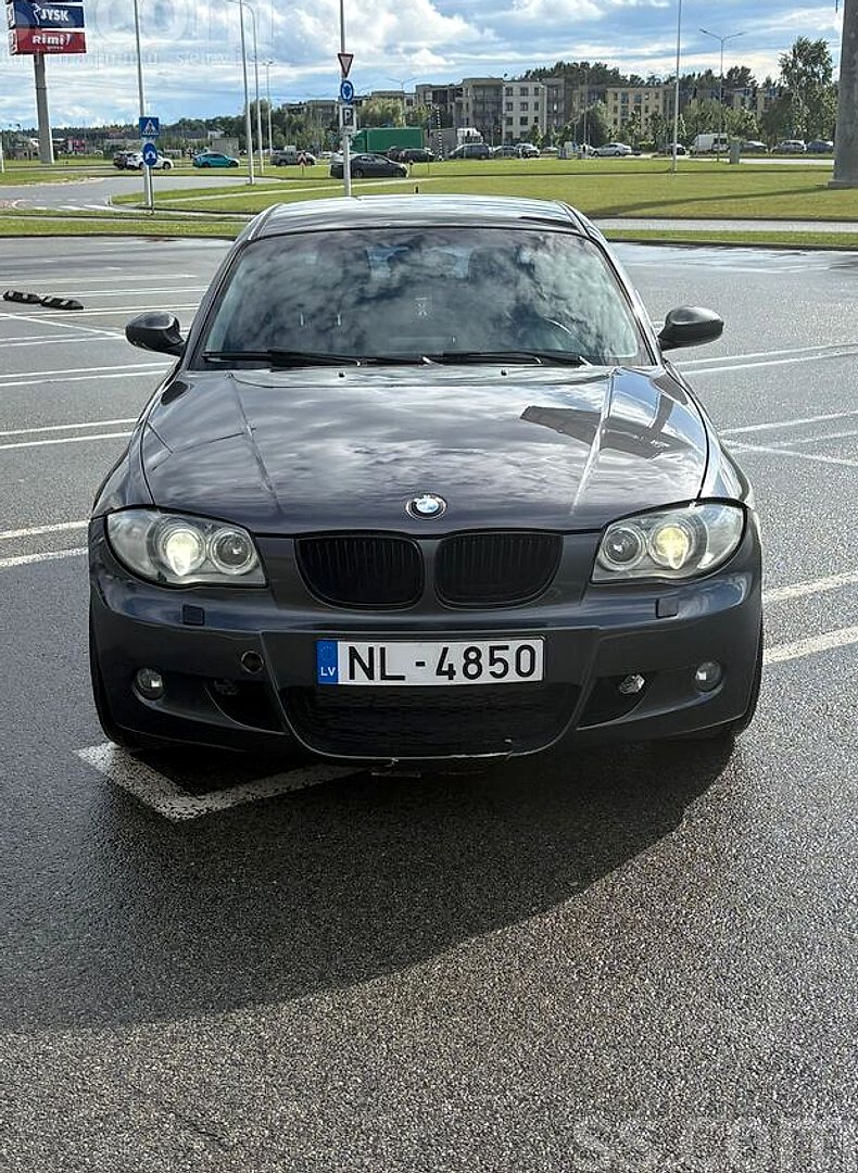 BMW 118 — foto 2