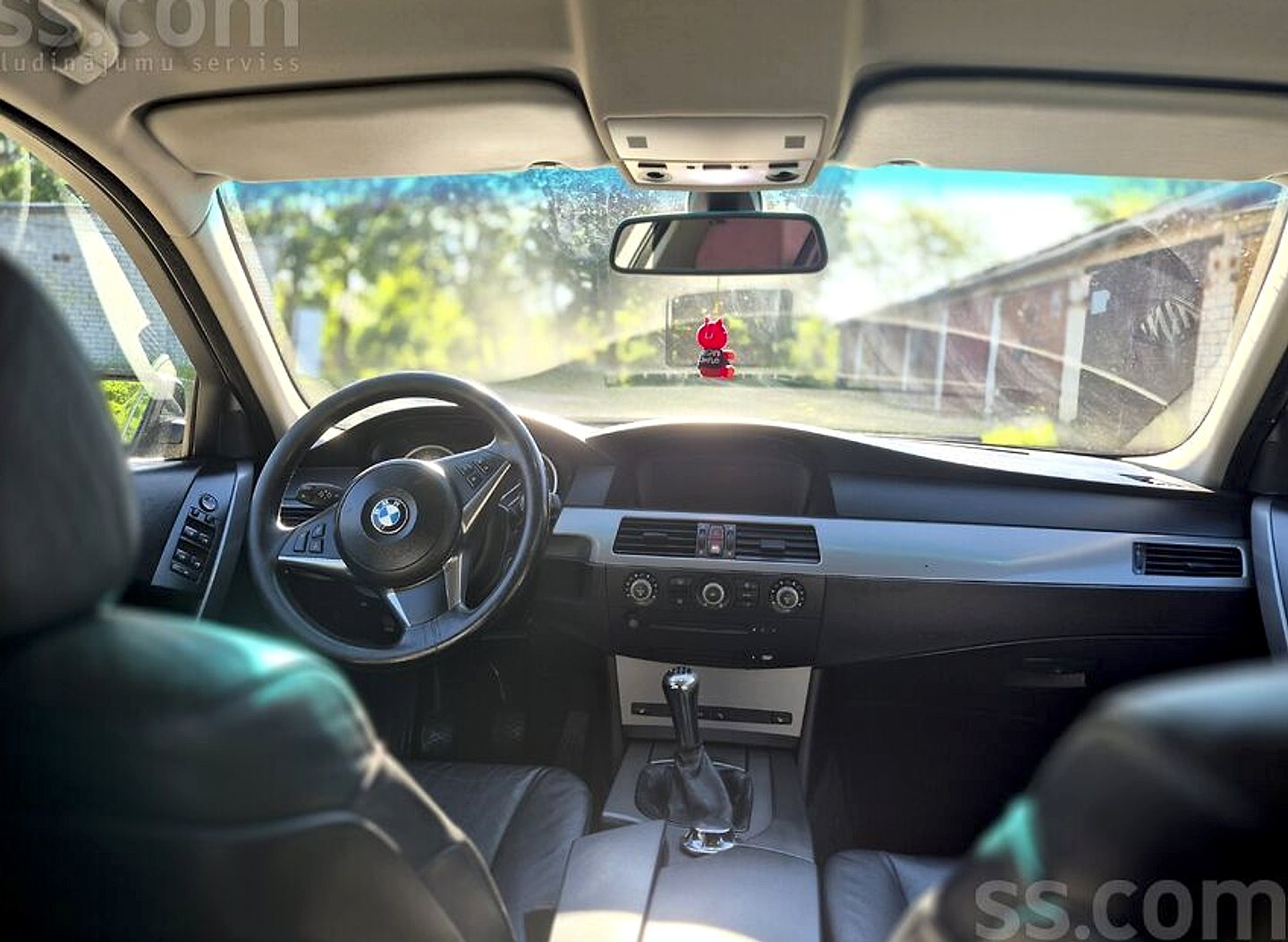 BMW 525 — foto 5