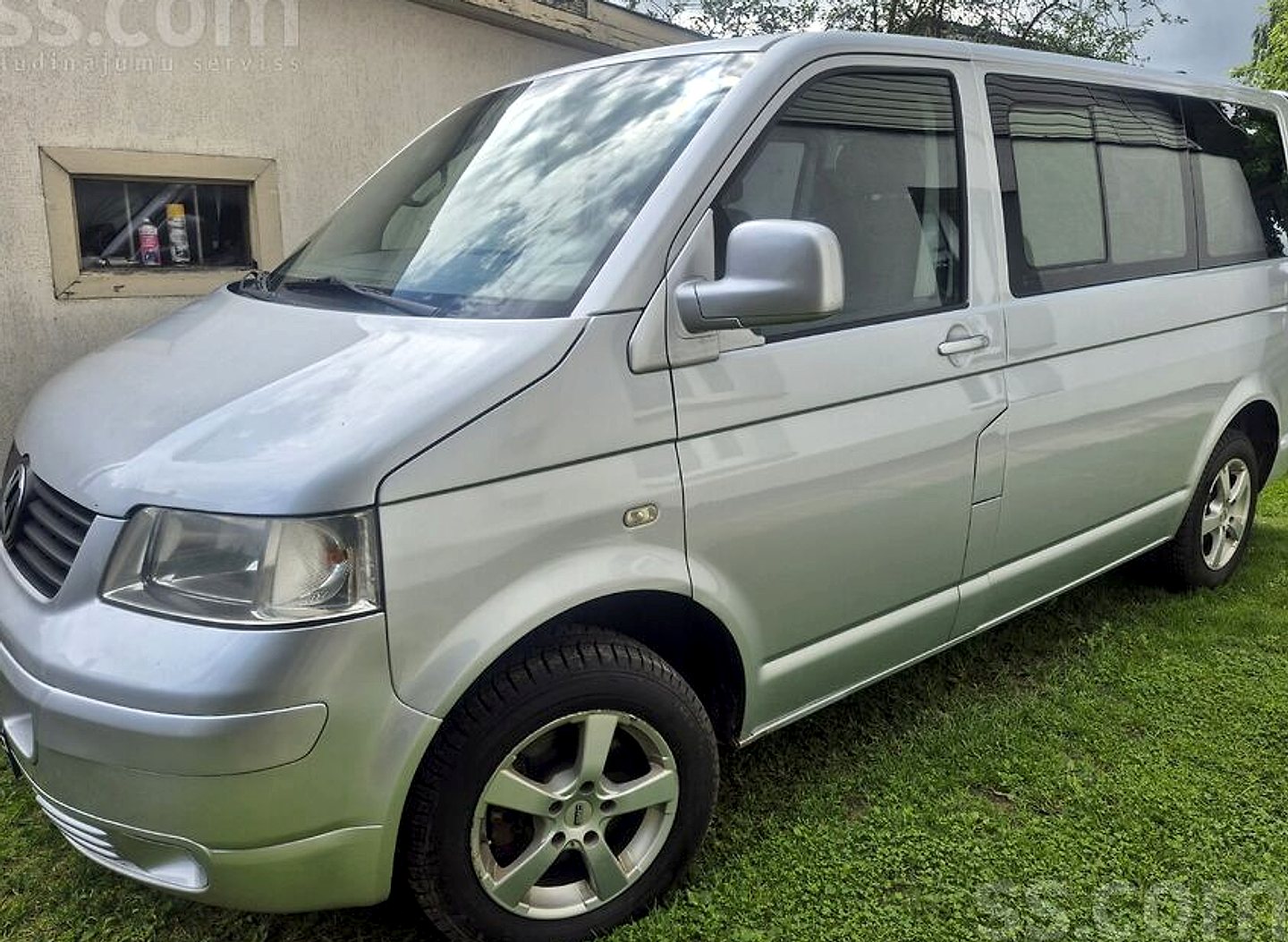Volkswagen T5, 2004. gads
