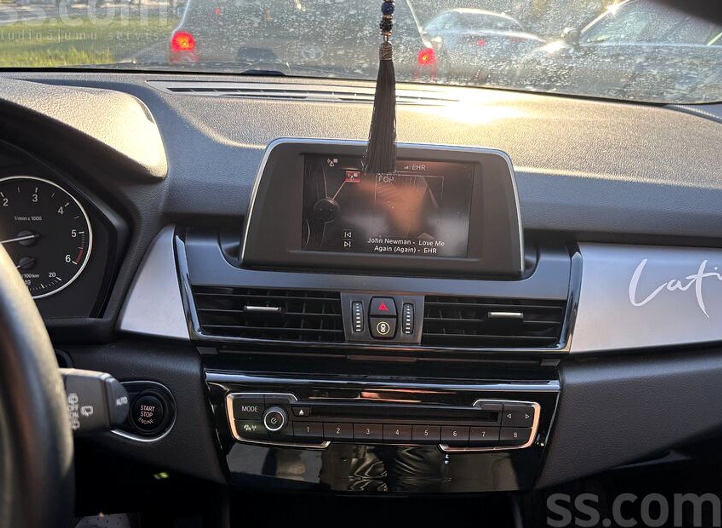 BMW 216 — foto 4