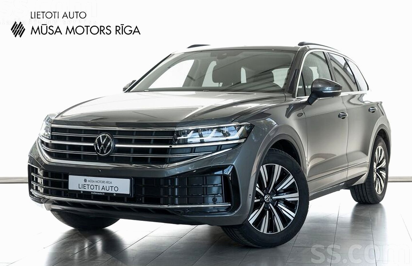 Volkswagen Touareg, 2023. gads