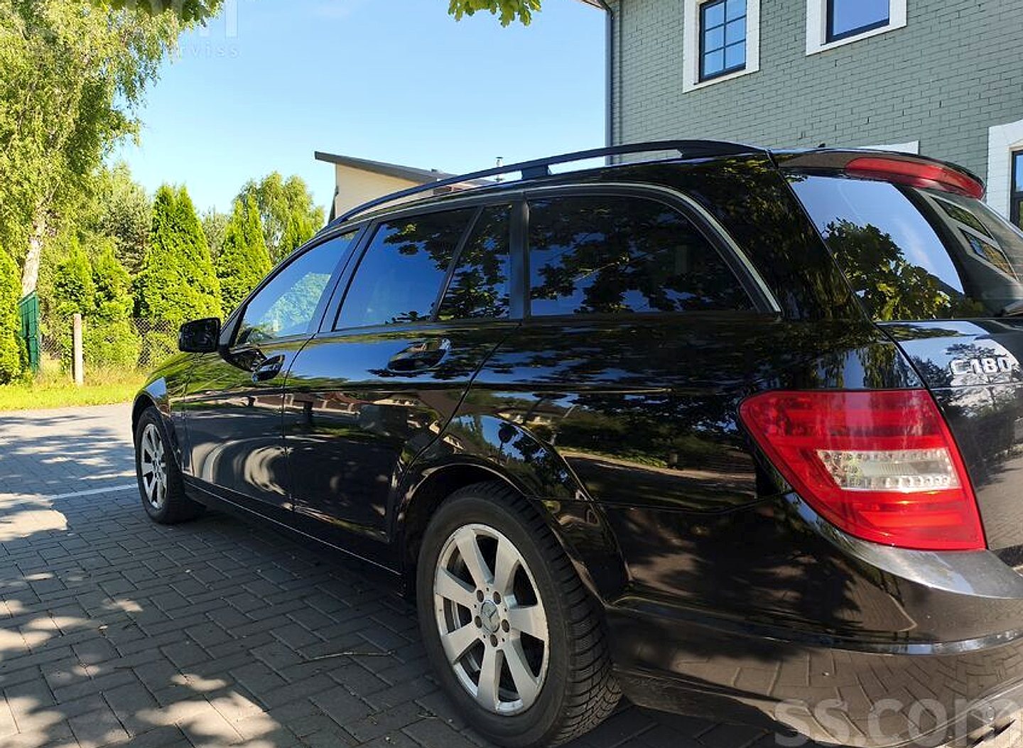Mercedes-Benz C180 — foto 4