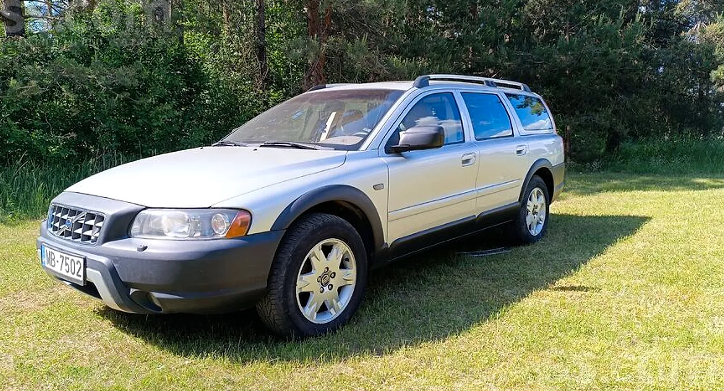 Volvo XC 70, 2005. gads