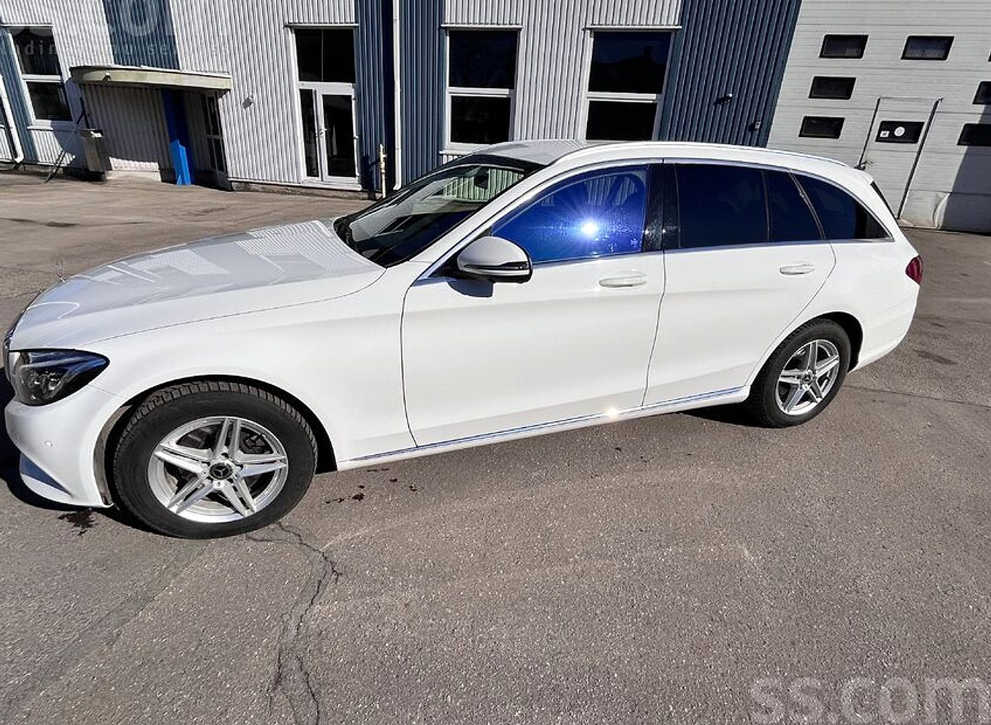 Mercedes-Benz C220 — foto 3