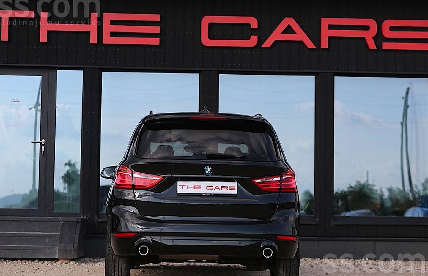 BMW 218 — foto 3