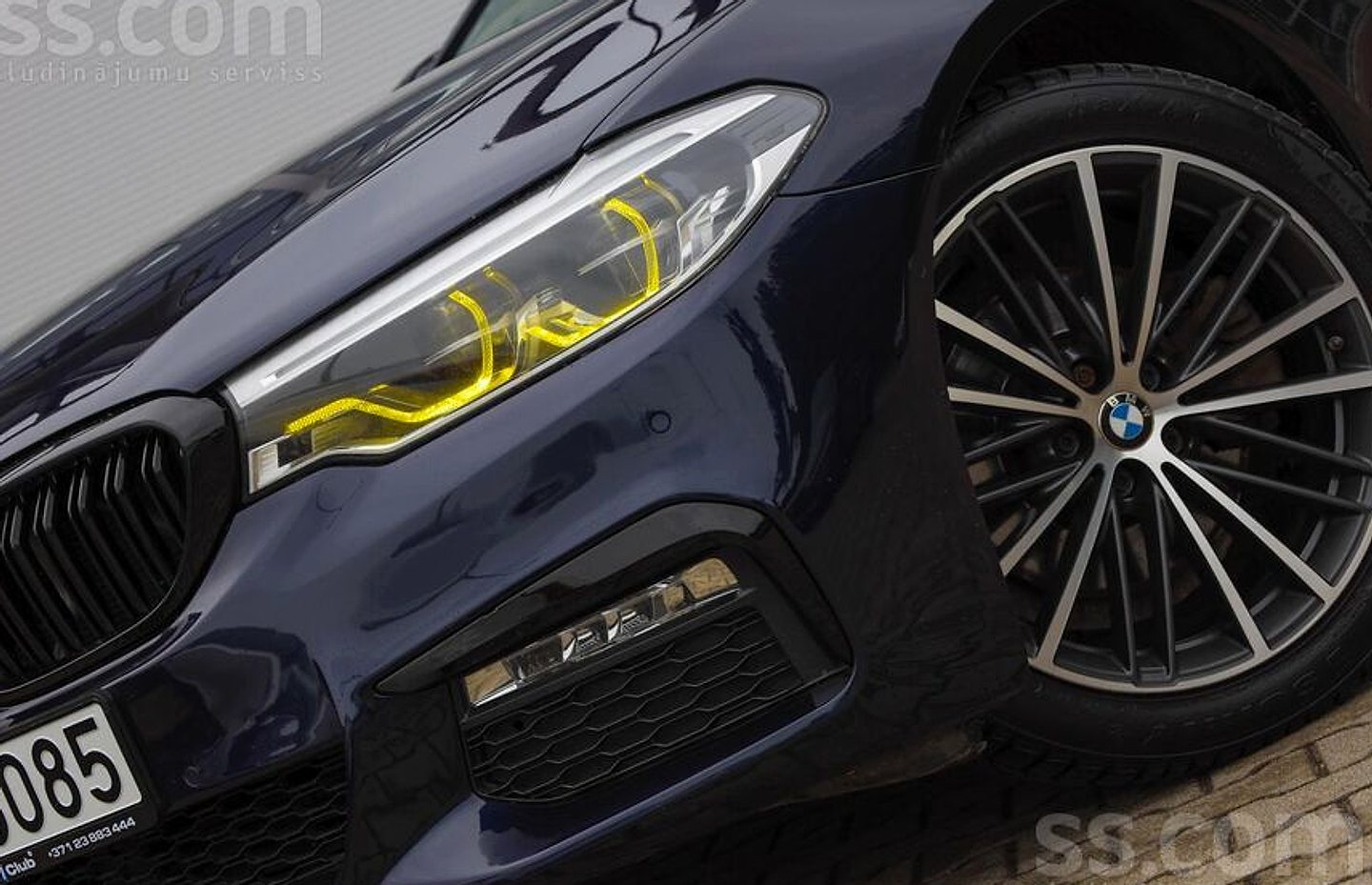 BMW 520 — foto 2
