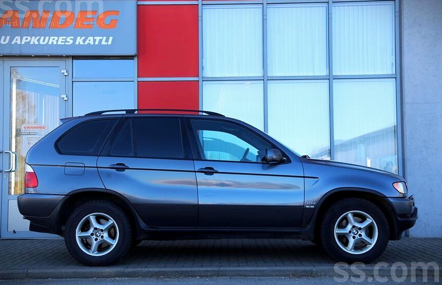 BMW X5 — foto 3