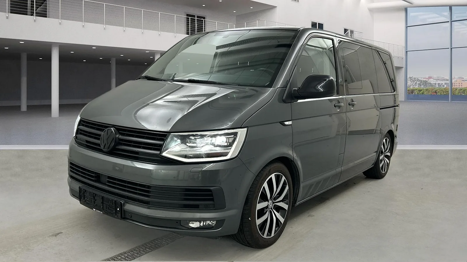 Volkswagen Multivan, 2017. gads
