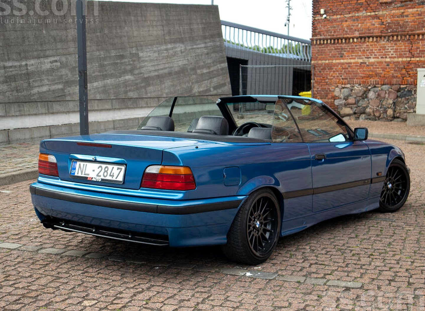 BMW 325 — foto 3