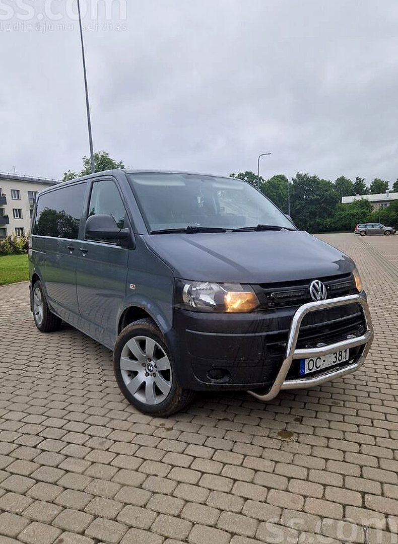 Volkswagen T5, 2013. gads