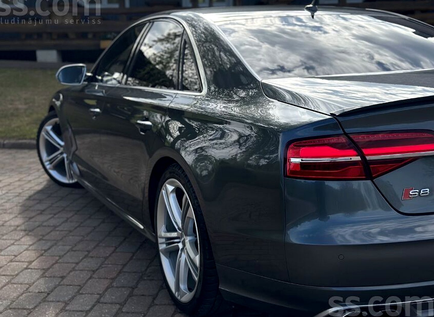 Audi S8 — foto 5