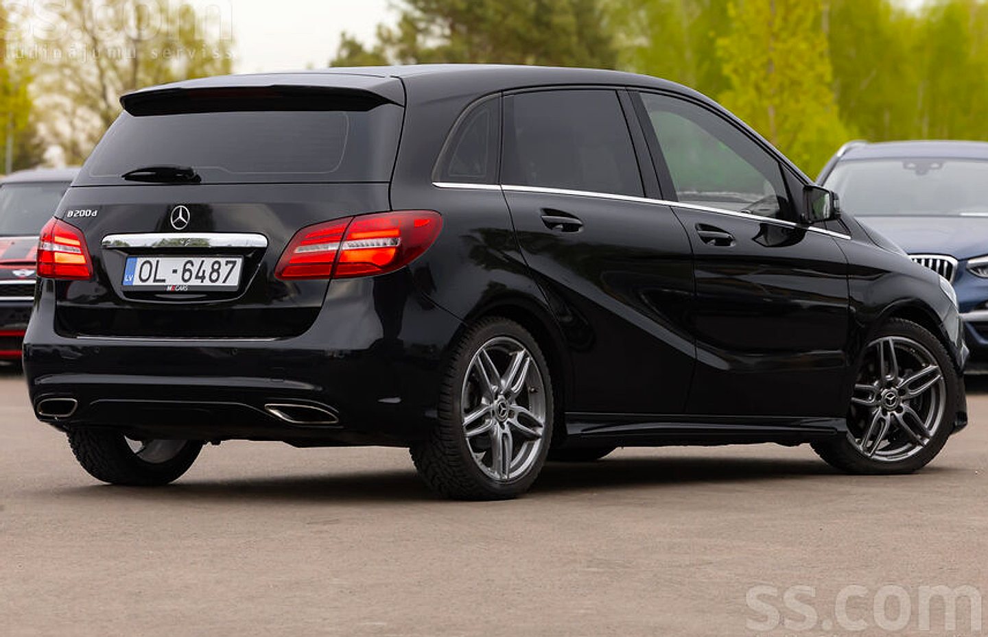 Mercedes-Benz B200 — foto 6