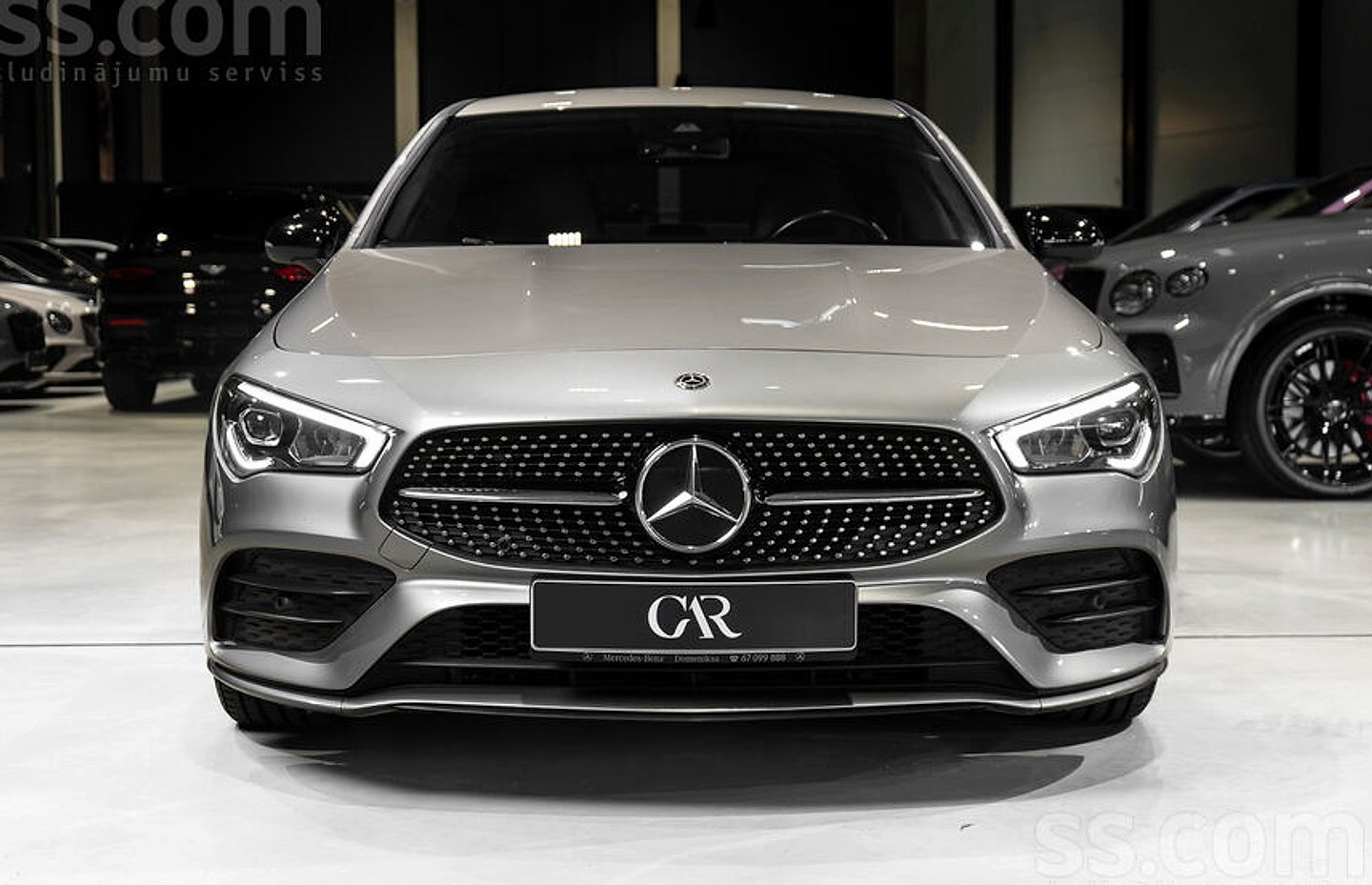 Mercedes-Benz CLA180 — foto 2
