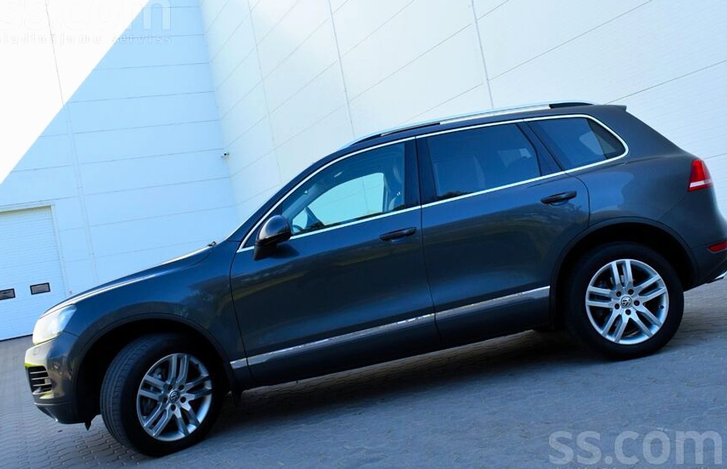 Volkswagen Touareg — foto 5