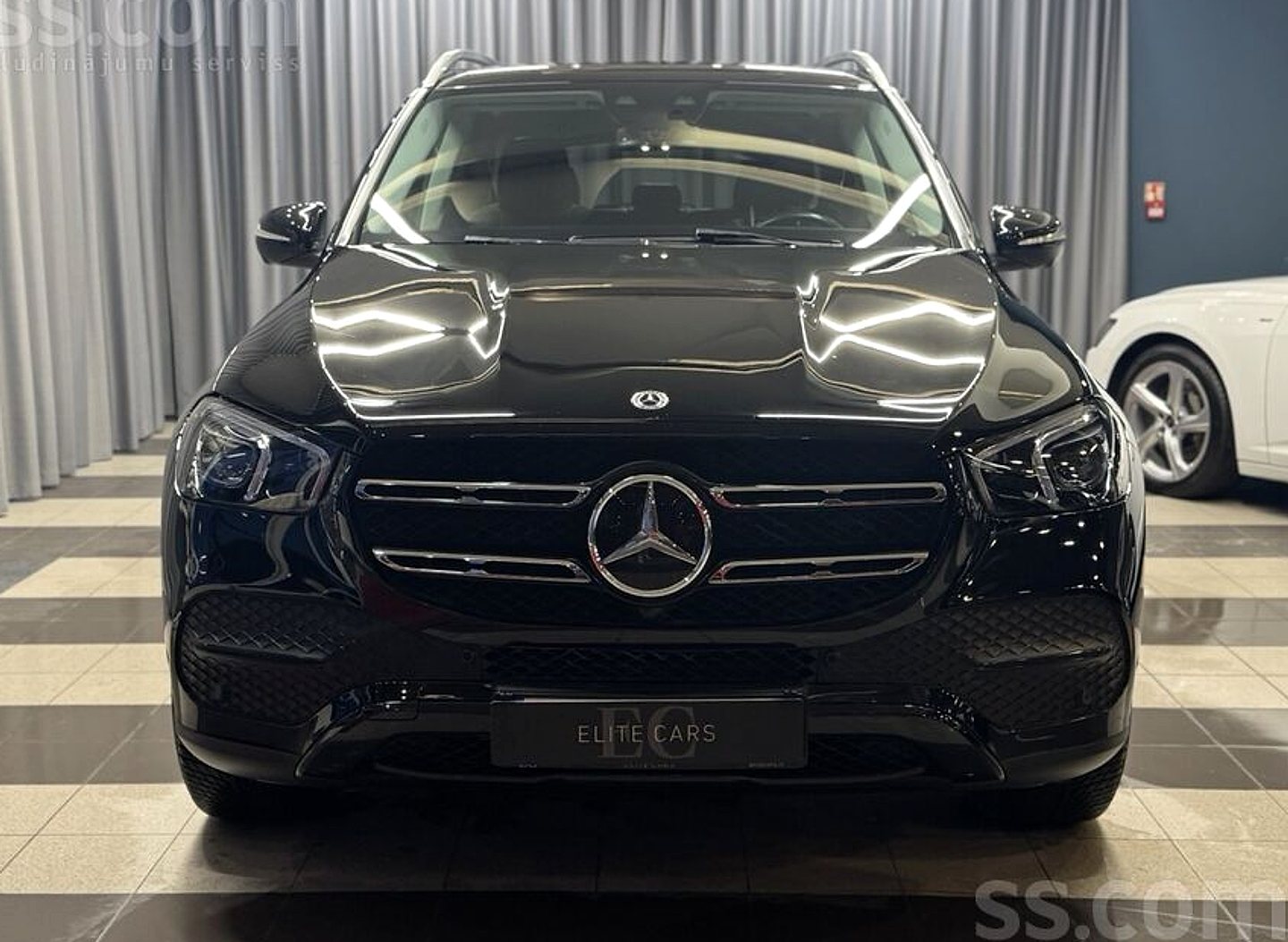 Mercedes-Benz GLE 350 — foto 2