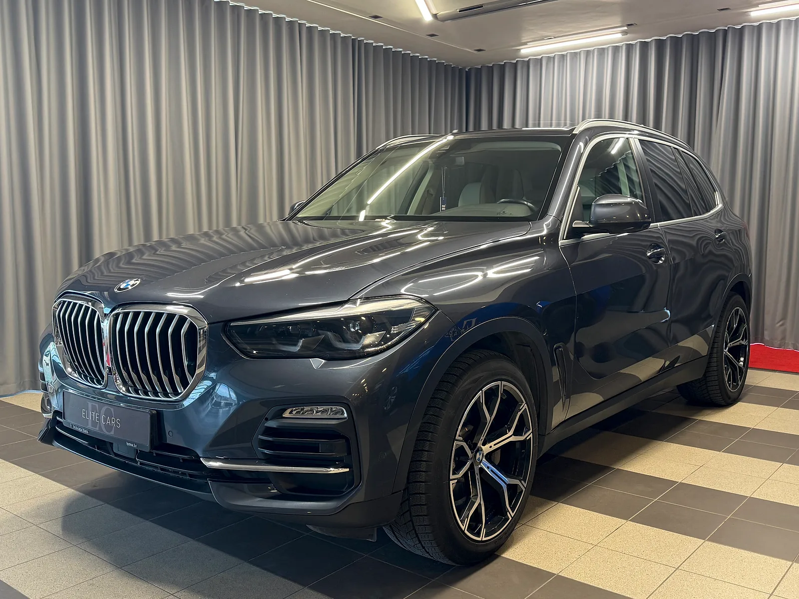 BMW X5, 2020. gads