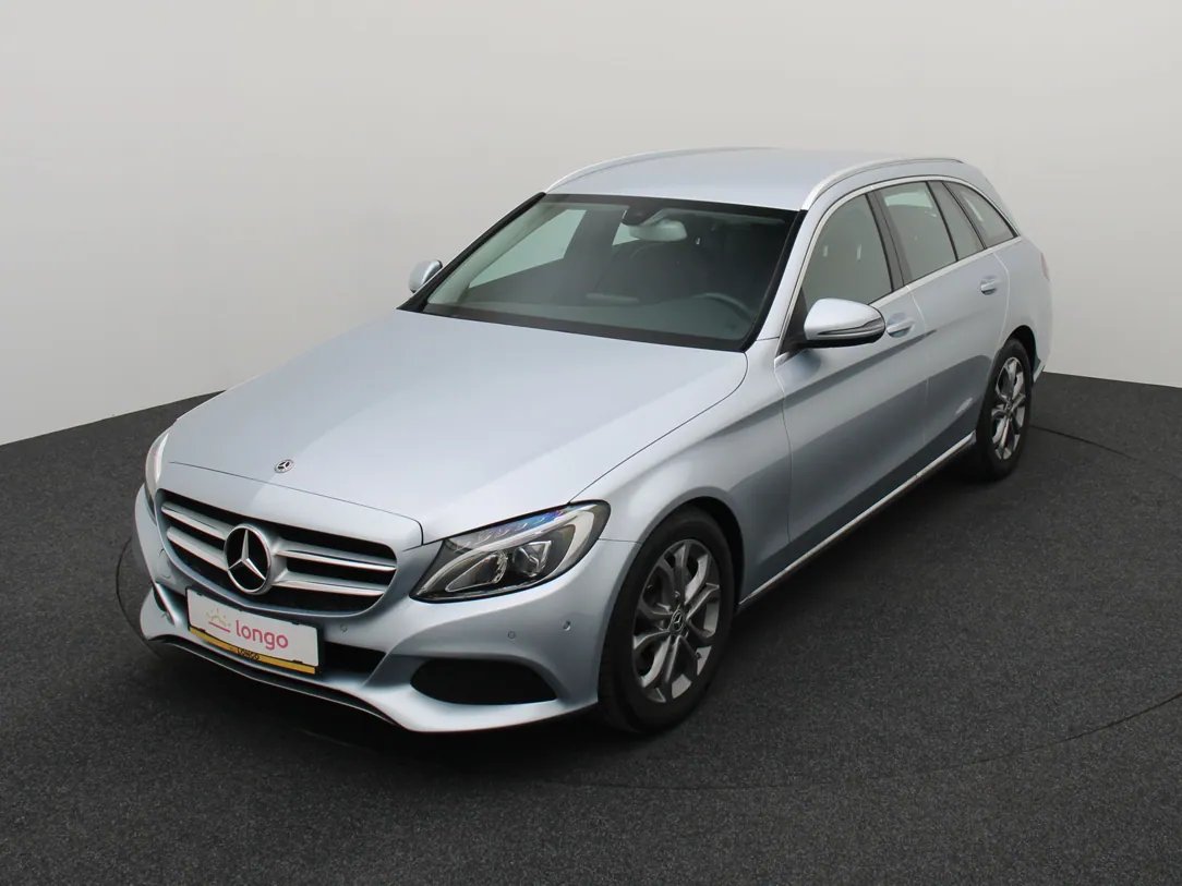 MERCEDES BENZ C200 — foto 2