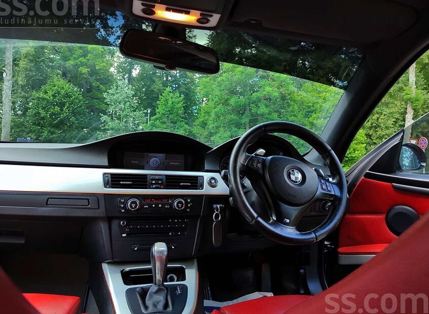 BMW 330 — foto 4