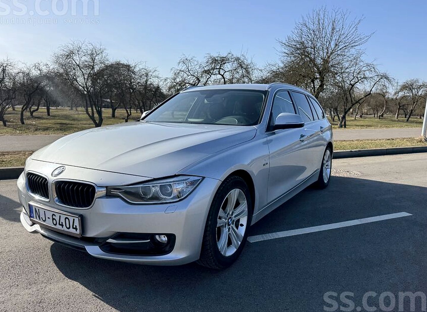 BMW 320 — foto 5