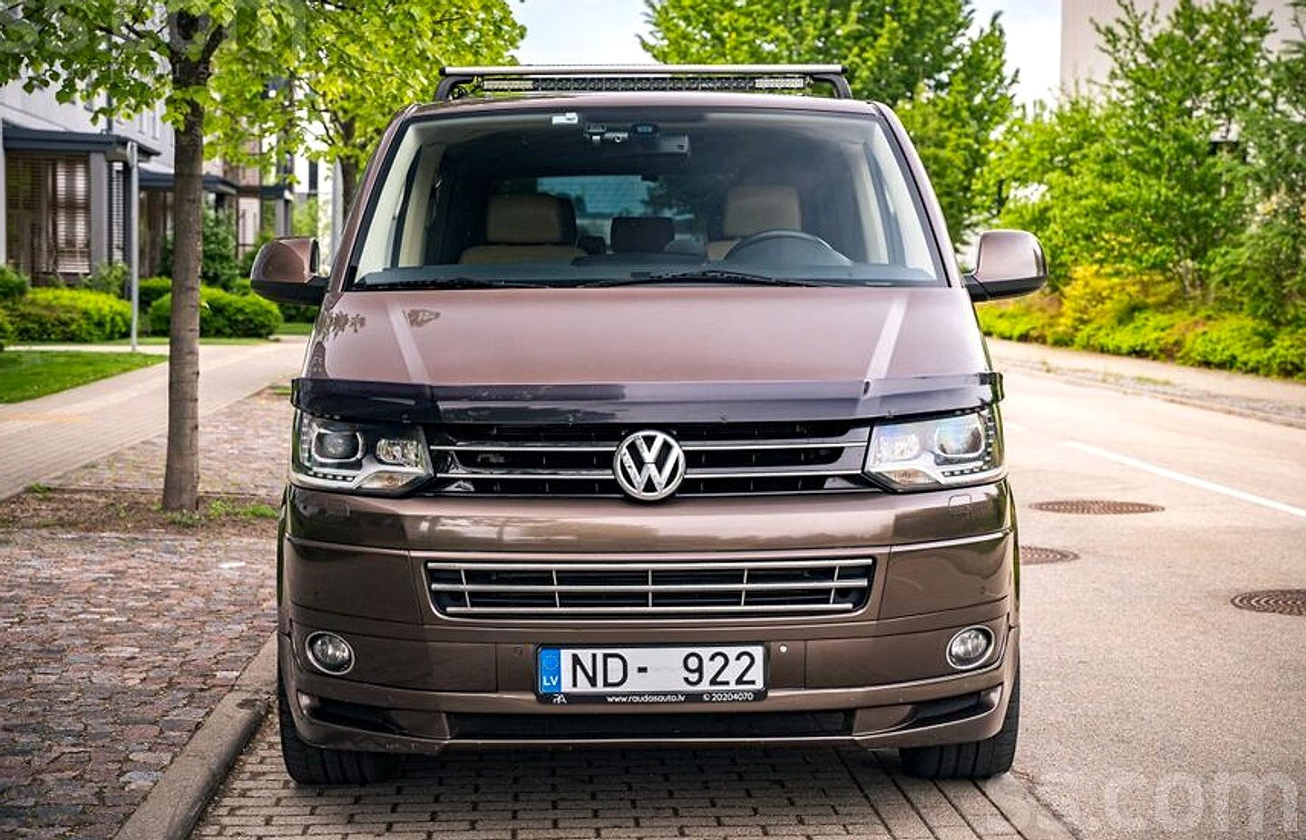 Volkswagen Multivan — foto 2