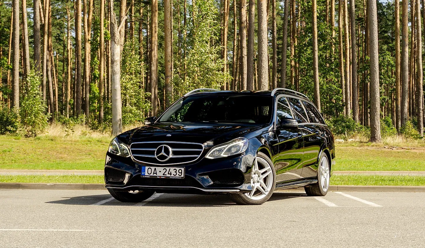 Mercedes-Benz Benz E 250, 2014. gads