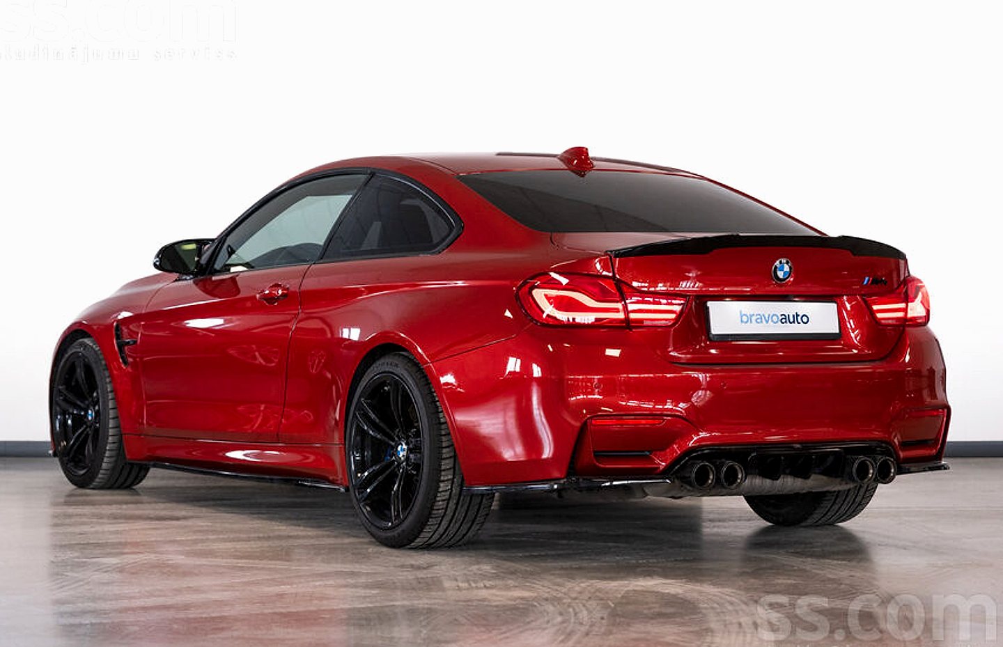 BMW M4 — foto 4