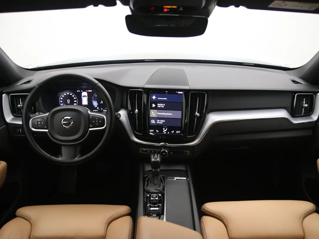 Volvo Xc60 — foto 3