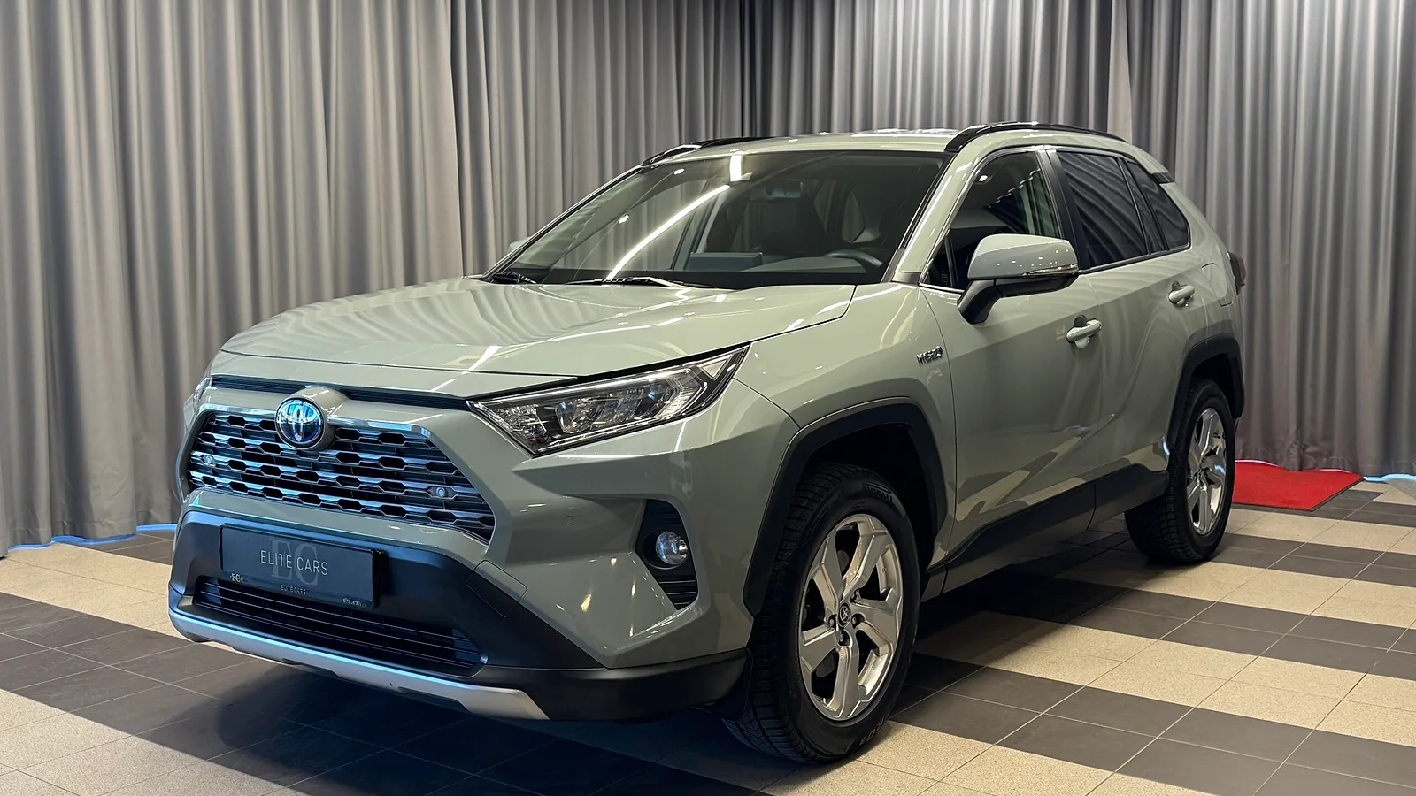 Toyota Rav4, 2021. gads