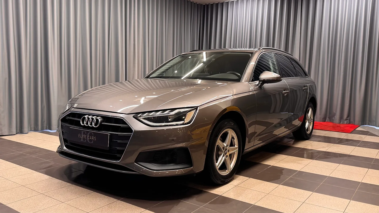 Audi A4, 2019. gads