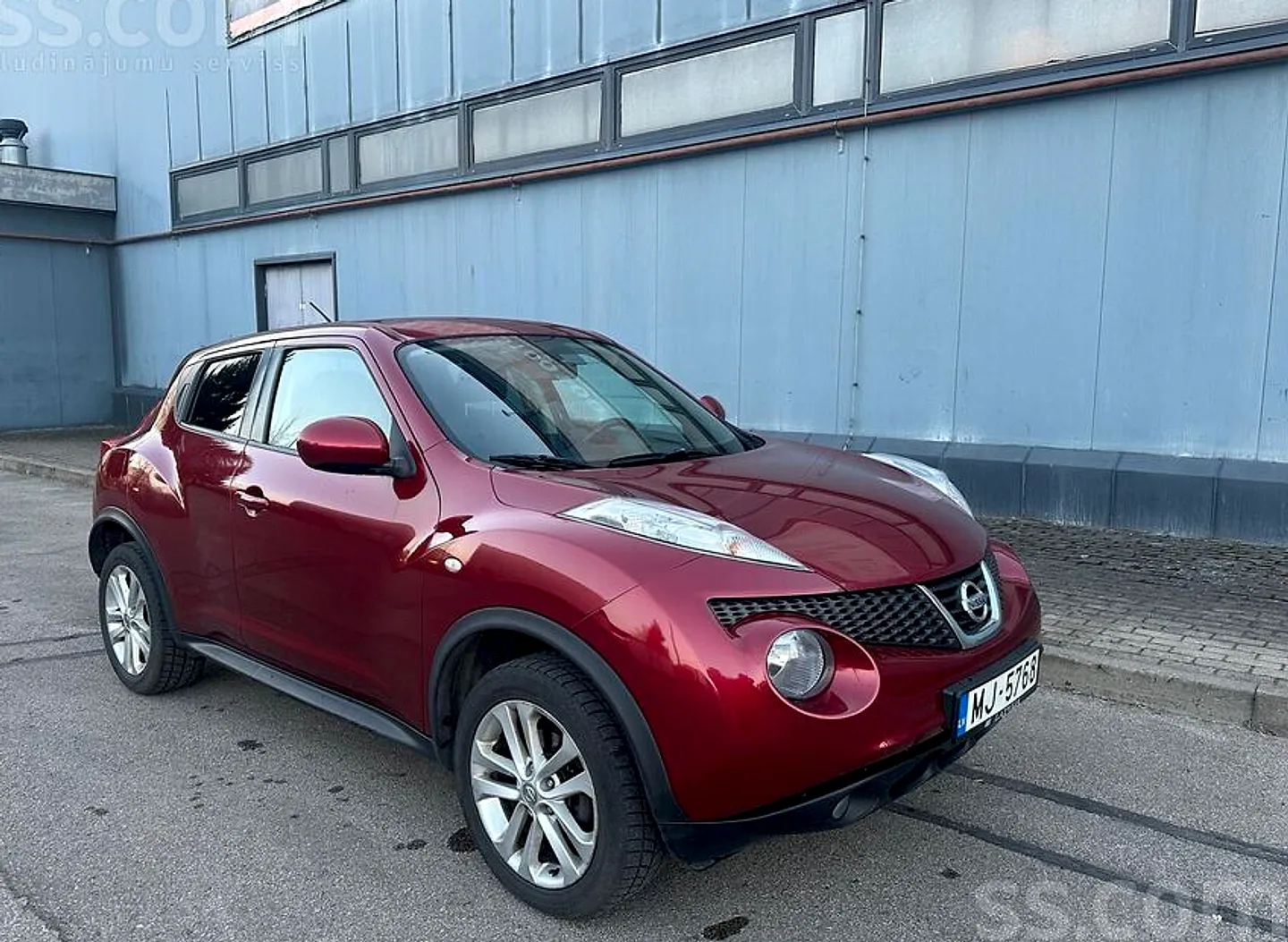 Nissan Juke, 2011. gads