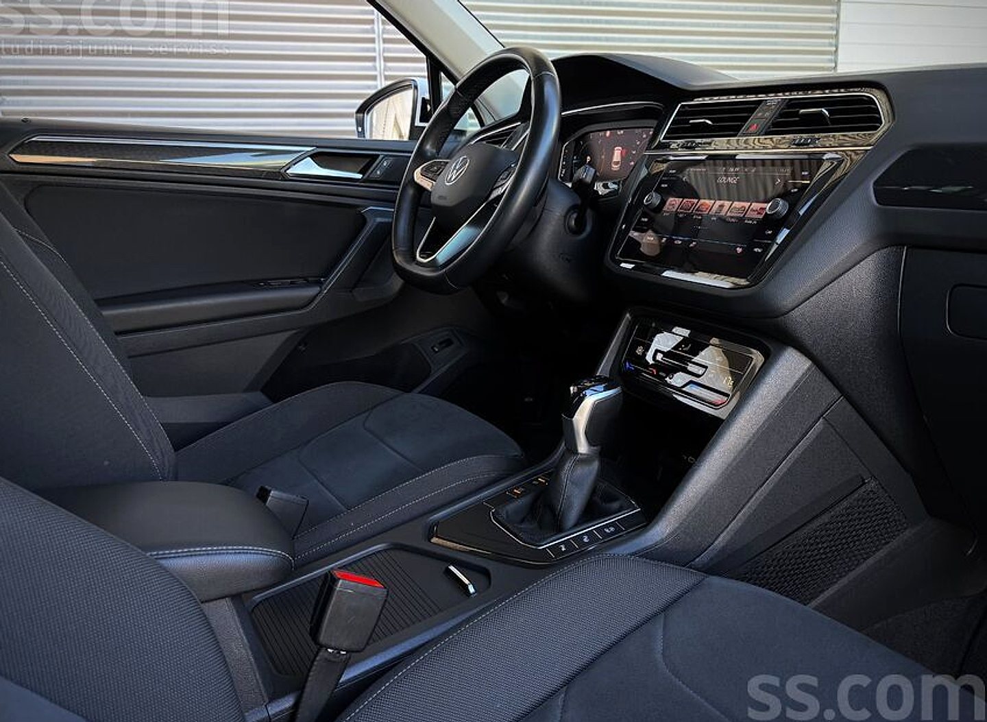 Volkswagen Tiguan — foto 6