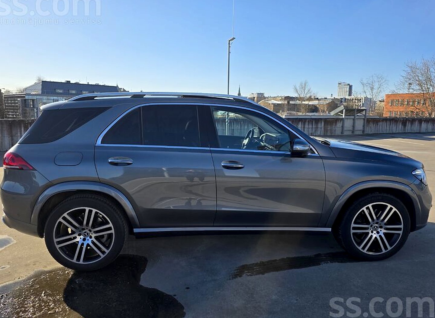 Mercedes-Benz GLE 300 — foto 5