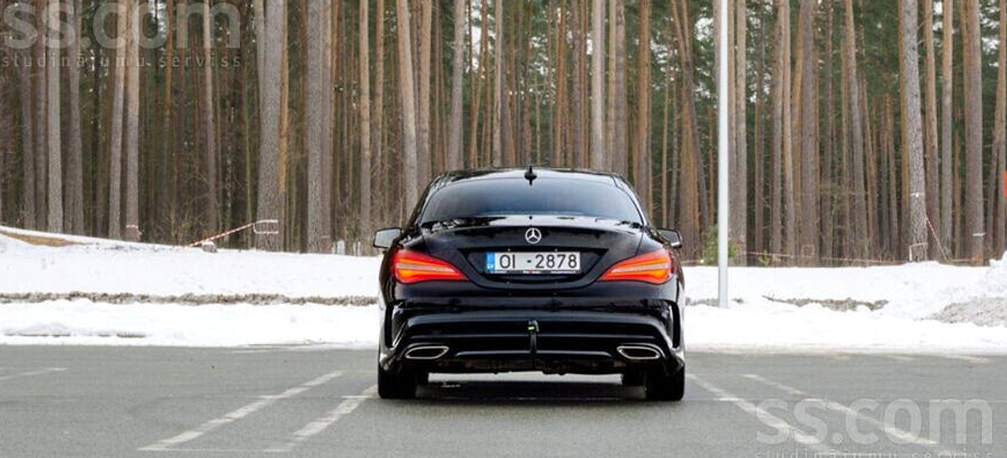 Mercedes-Benz CLA180 — foto 2