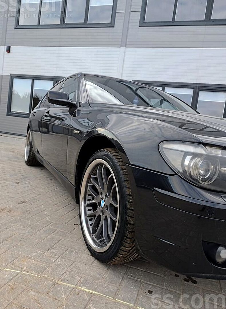 BMW 730 — foto 3