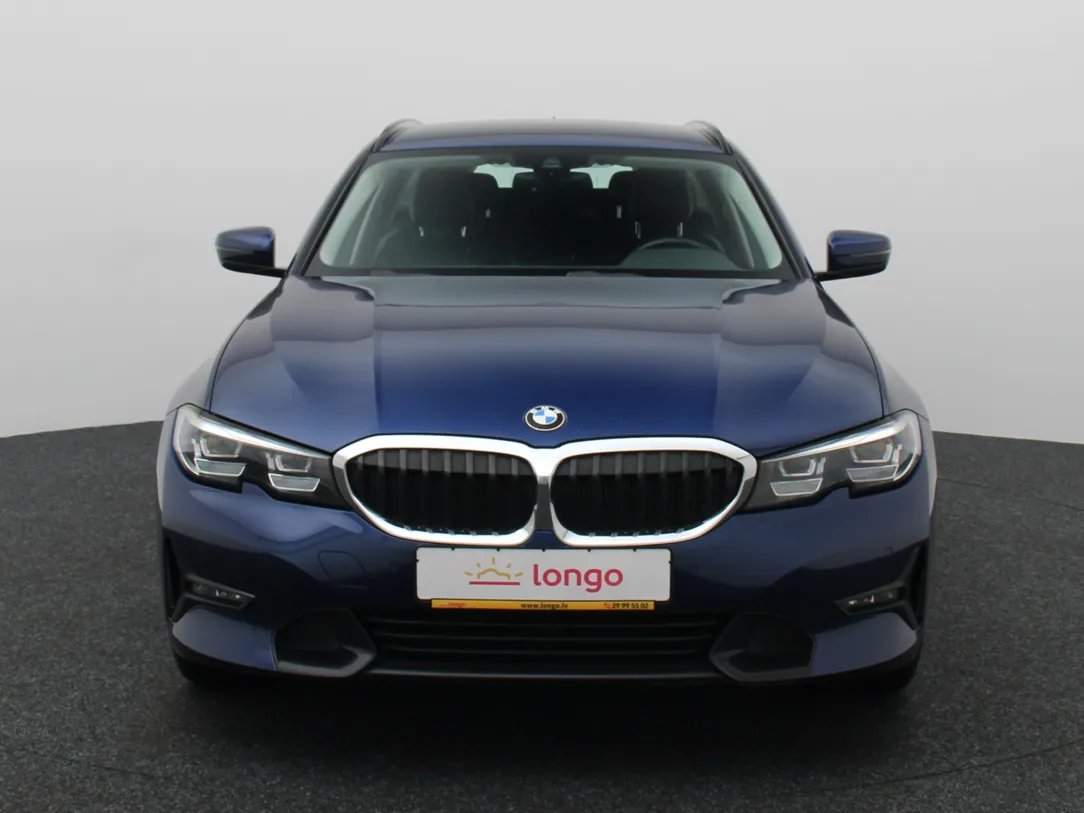 BMW 320 — foto 4
