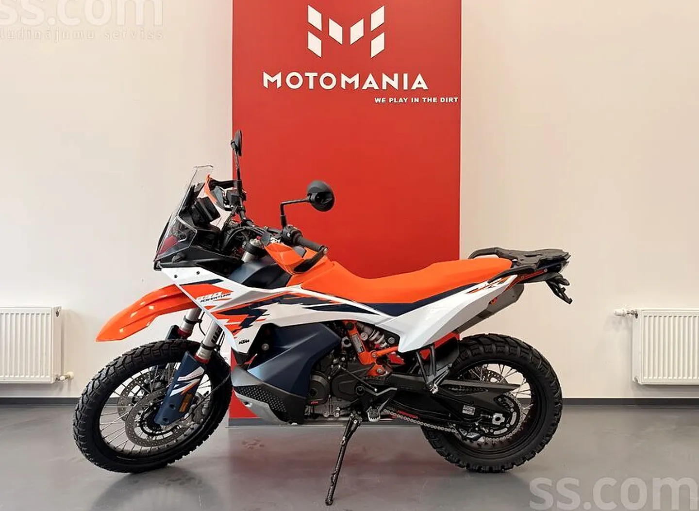 KTM 890 Adv R, 2026. gads
